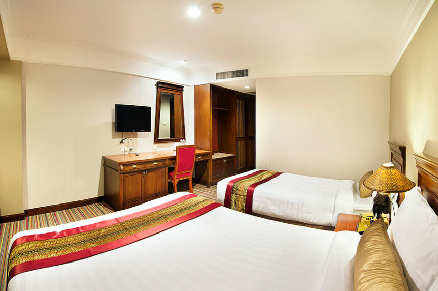 Deluxe Room - Royal Rattana Kosin Hotel | Ratchadamnoen Road